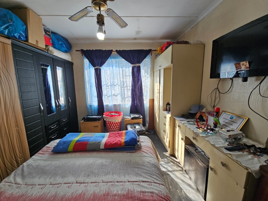 4 Bedroom Property for Sale in Beacon Valley Western Cape